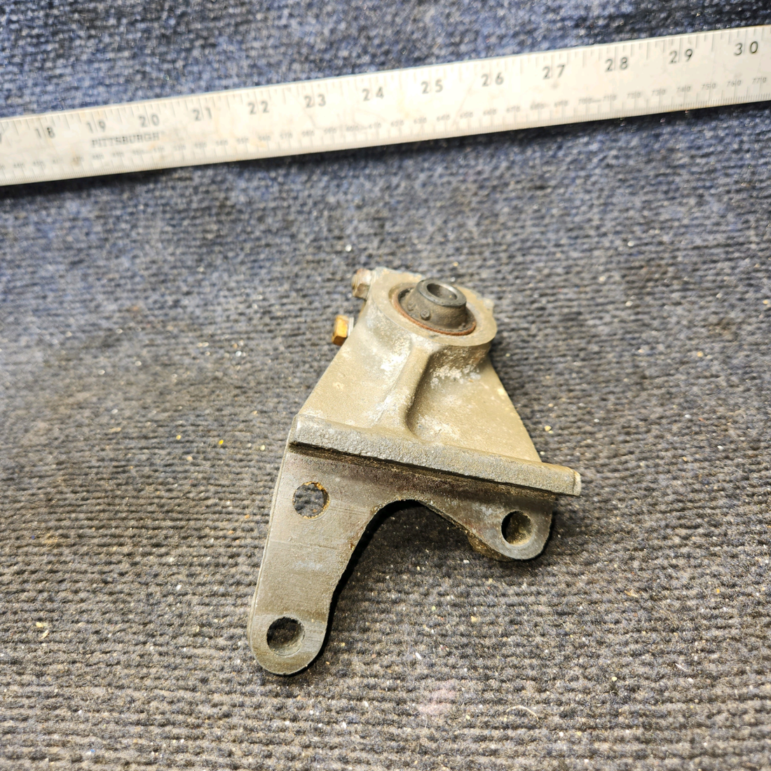Used aircraft parts for sale, 40044 Continental O-300-D Cessna 172F Engine Mount Bracket Right Rear