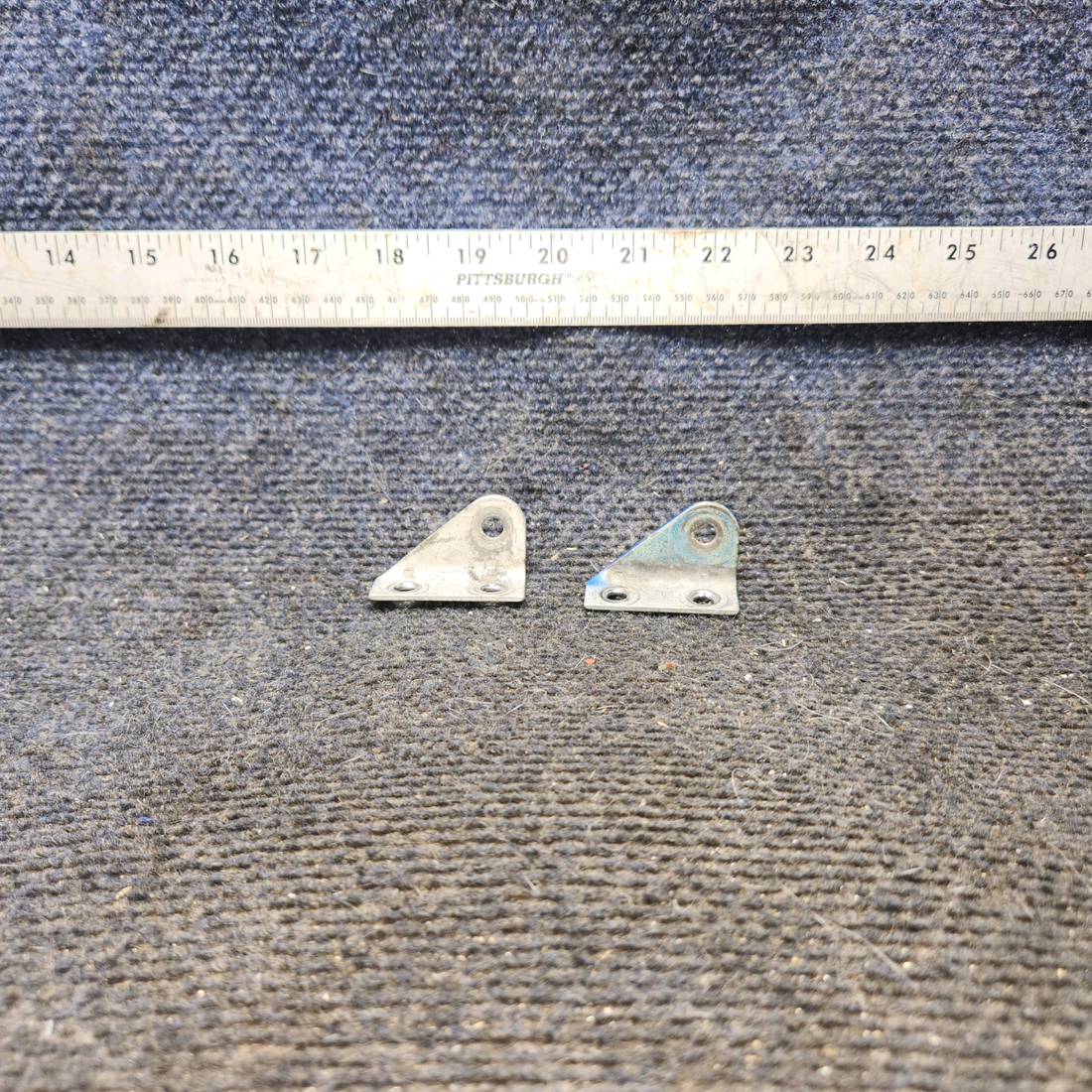 Used aircraft parts for sale, 0510205-9 cessna 172N Seat Belt Fitting – Outboard LH / Inboard RH