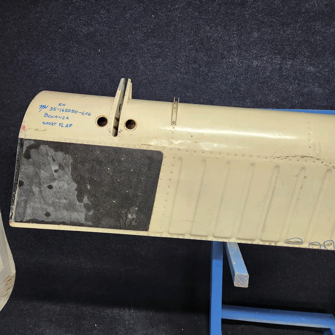 Used aircraft parts for sale, 35-165050-606 Beechcraft BONANZA 35 FLAP ASSEMBLY RH