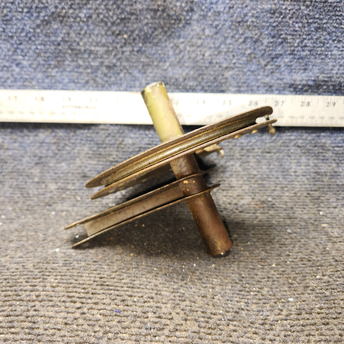 Used aircraft parts for sale, 0760612-7 cessna 172N Drive pulley Asse- LH Flap
