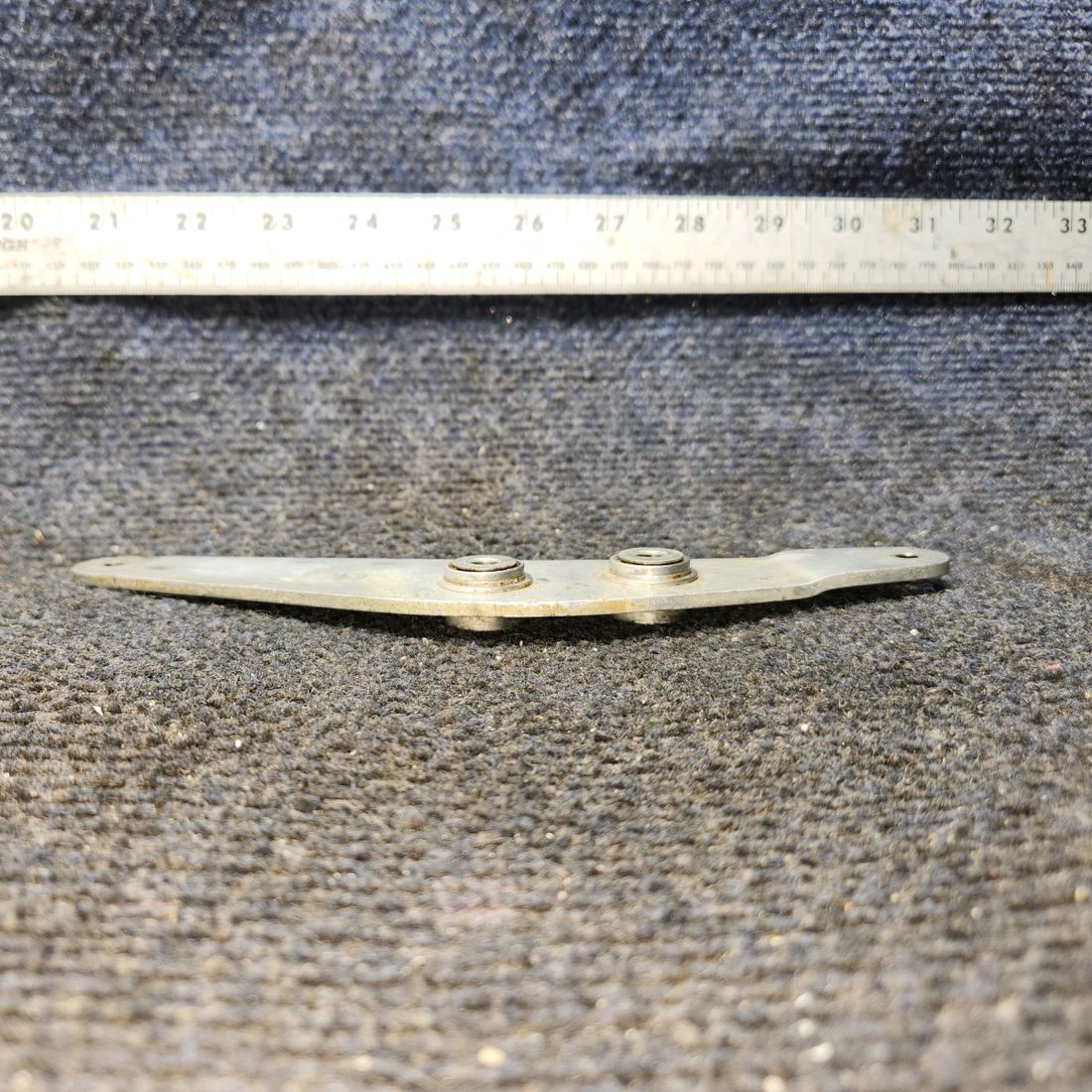 Used aircraft parts for sale, 0513200-1 Cessna 172E Elevator Bellcrank Fwd