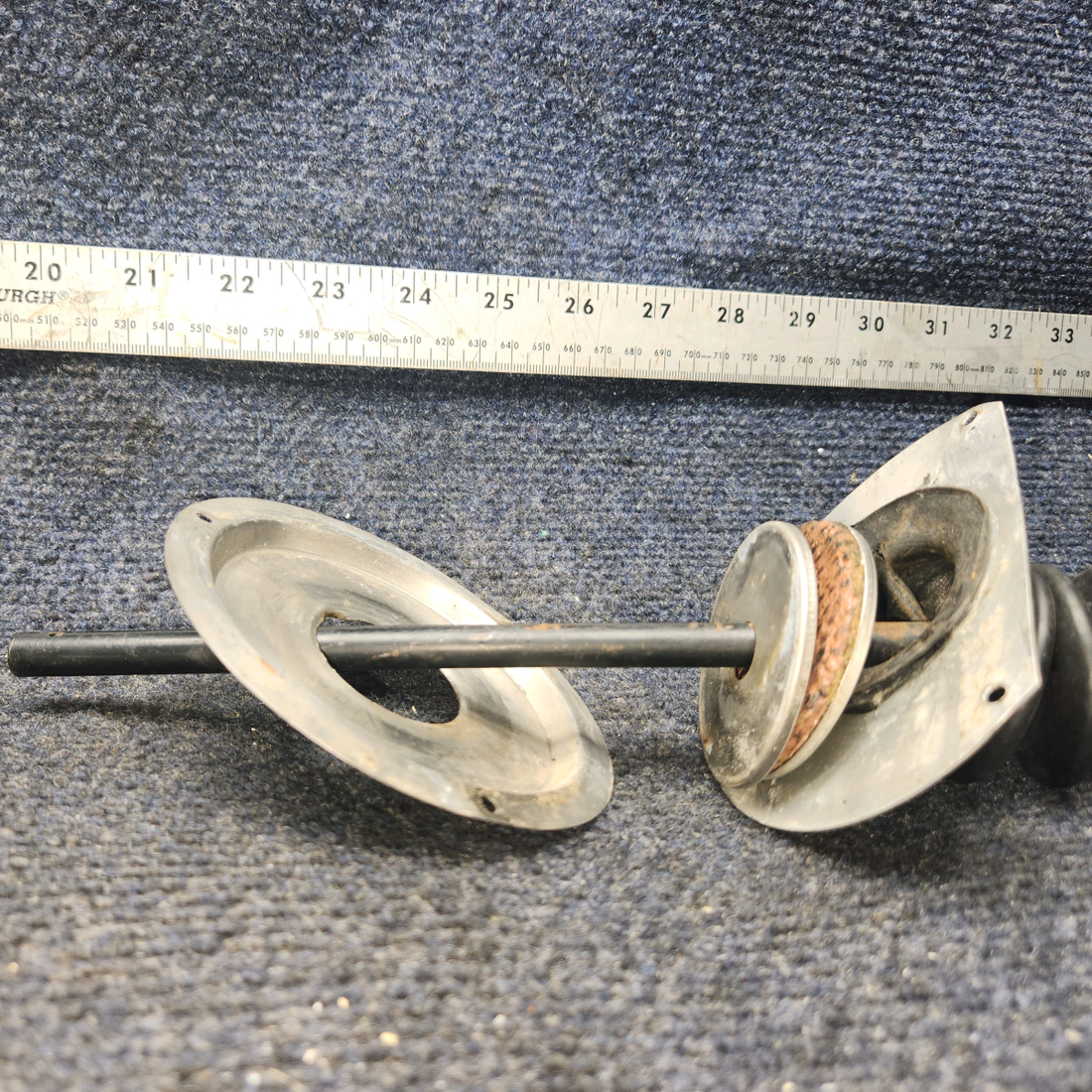 Used aircraft parts for sale, 63327-00 Piper PA28-140 Nose Wheel Control Rod Assy - One Rod end missing