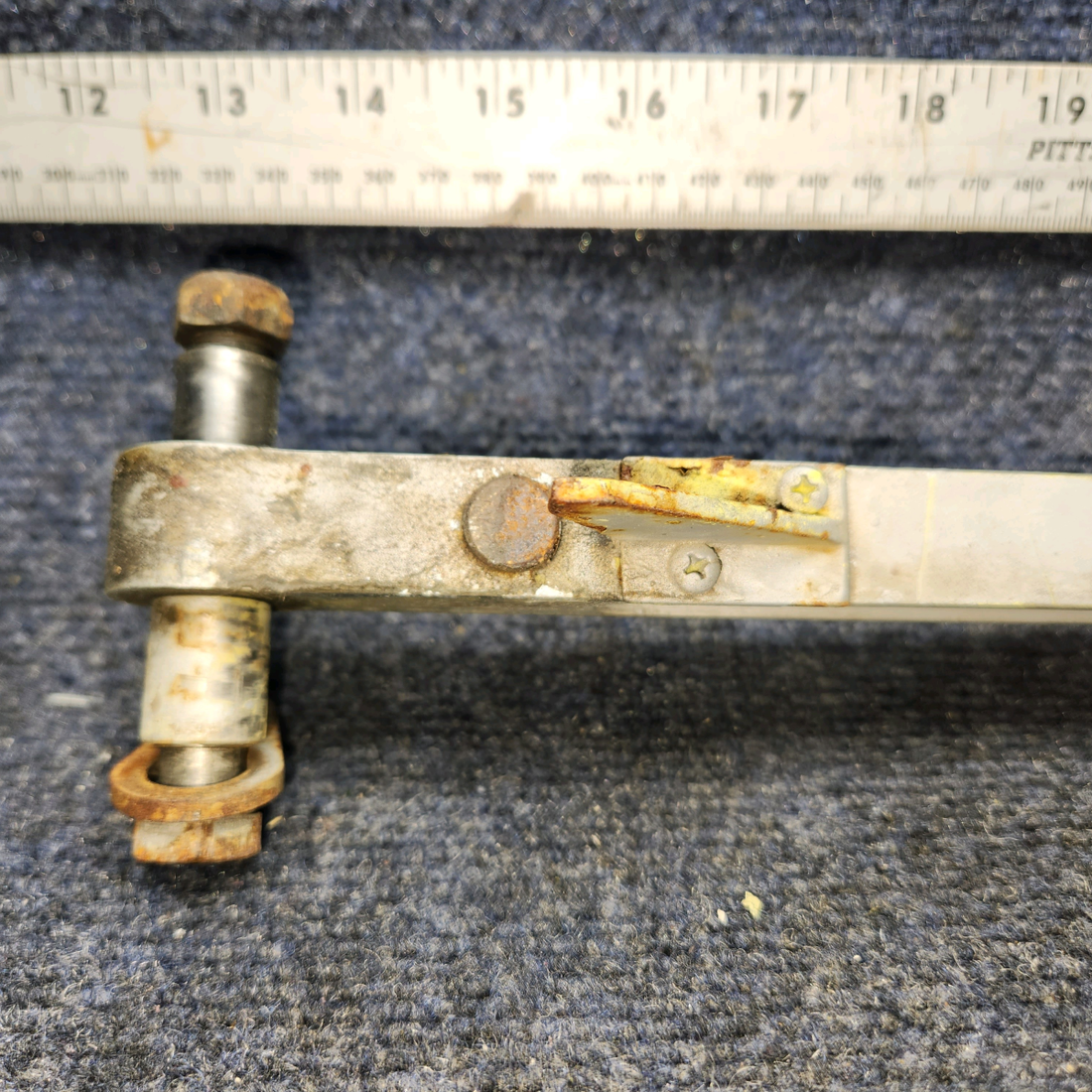 Used aircraft parts for sale, 169-810028-1 Beechcraft A24R Arm Main Gear