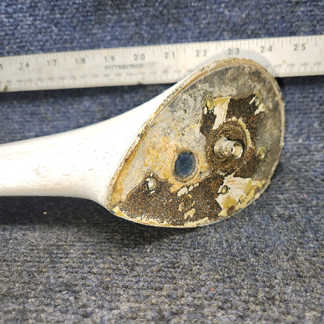 Used aircraft parts for sale, PIPER VHF Antenna Beechcraft A24R PIPER VHF Comm BLADE Antenna "SEE PHOTOS FOR DETAIL"