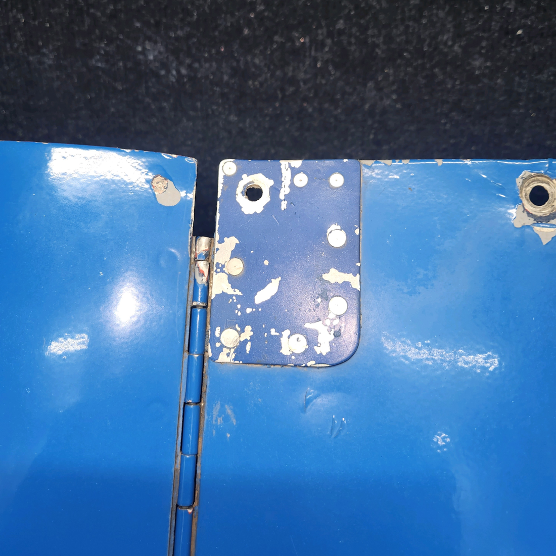 Used aircraft parts for sale, 63750-000 Piper PA28-140 Engine Cowling Assembly Upper Has a repair.