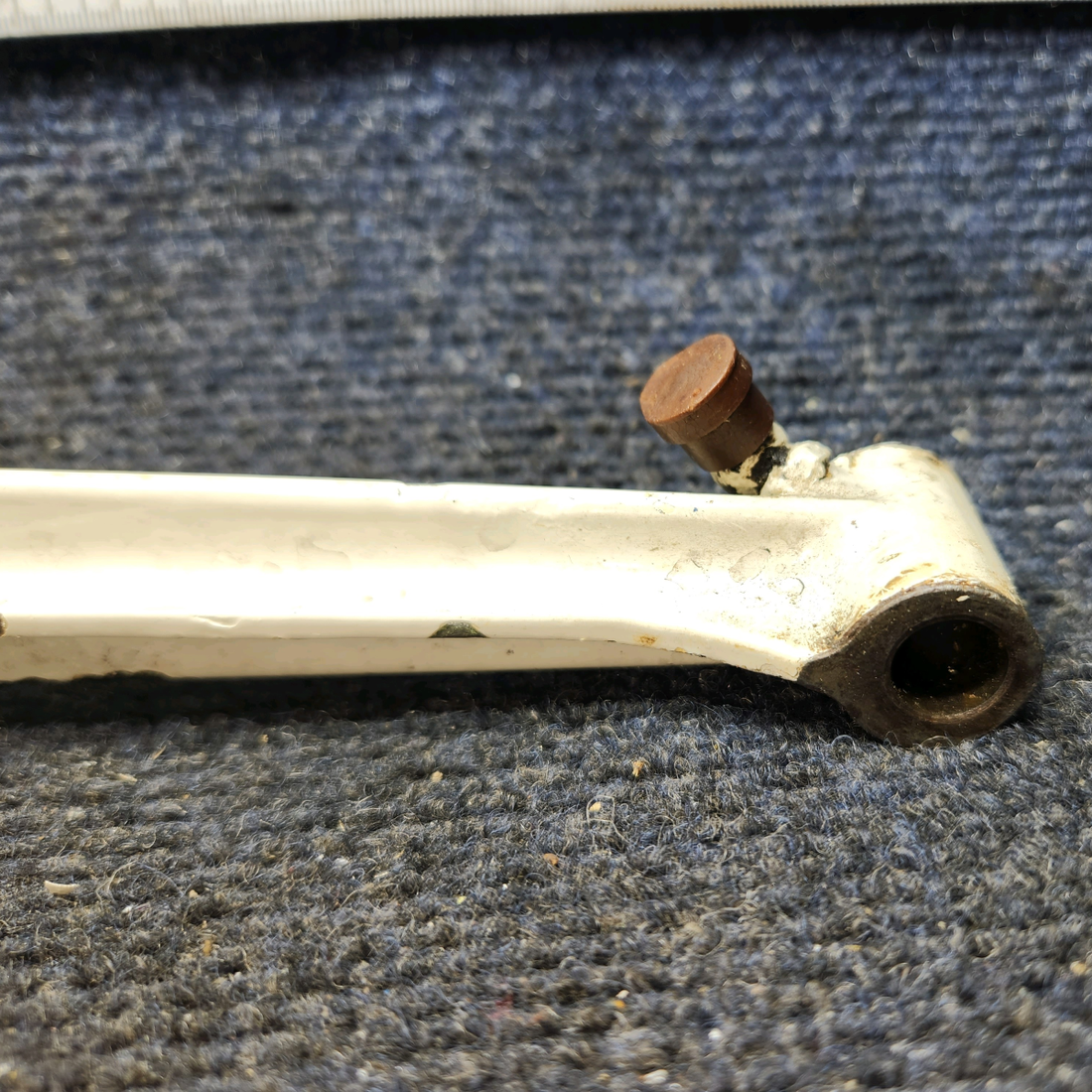 Used aircraft parts for sale, 35-815155-611 BEECHCRAFT F35 Leg Assy Main Gear Retract - RH