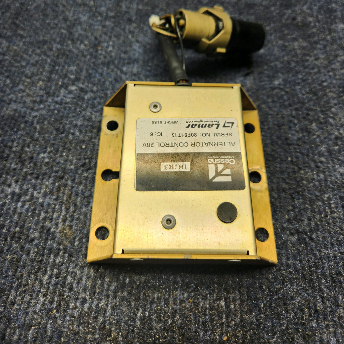 Used aircraft parts for sale, DGR3 CESSNA C172RG LAMAR ALTERNATOR CONTROLLER UNIT (VOLTS: 28)