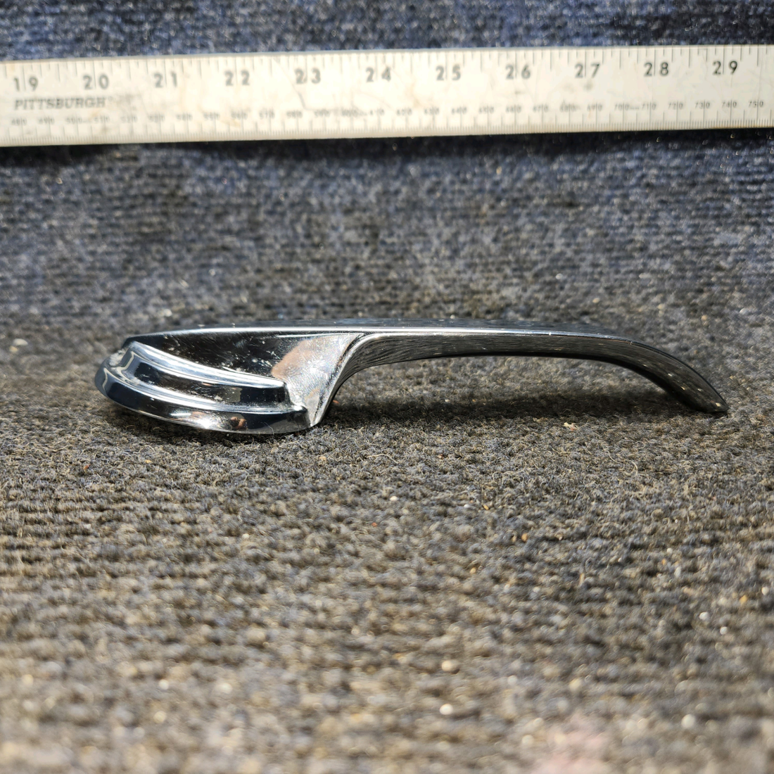 Used aircraft parts for sale, 0711027-1 Cessna 172 Inside Cabin Door Handle LH or RH