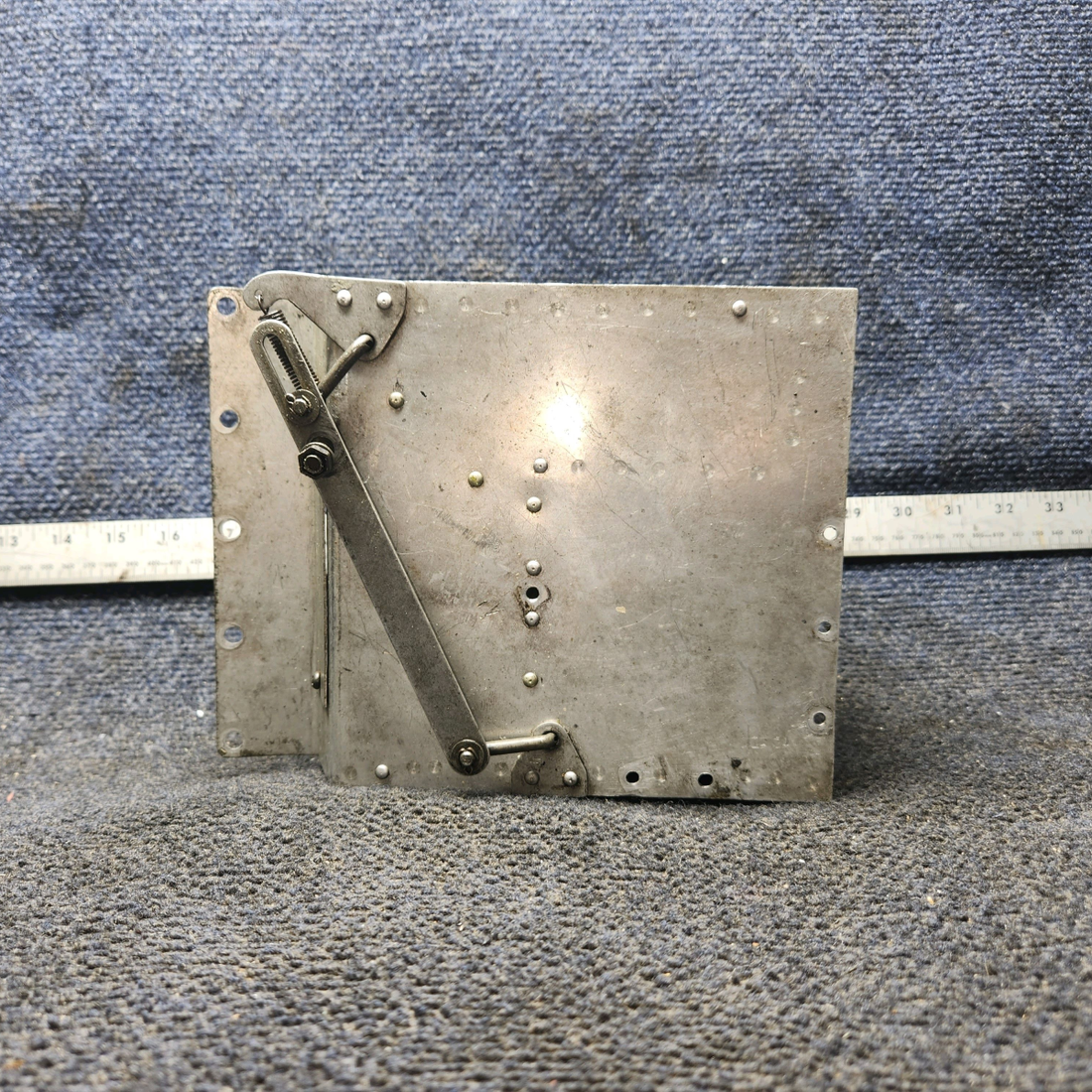 Used aircraft parts for sale, 35-550026-44 Beechcraft 35-33 Heat Control Valve Assembly