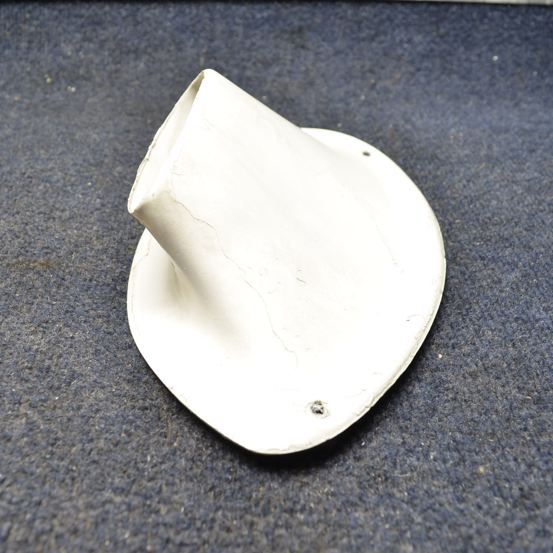 Used aircraft parts for sale, 0522150-2 Cessna  [part_model] Cessna 172RG RH STRUT  FAIRING LOWER. PRICE PER EACH.