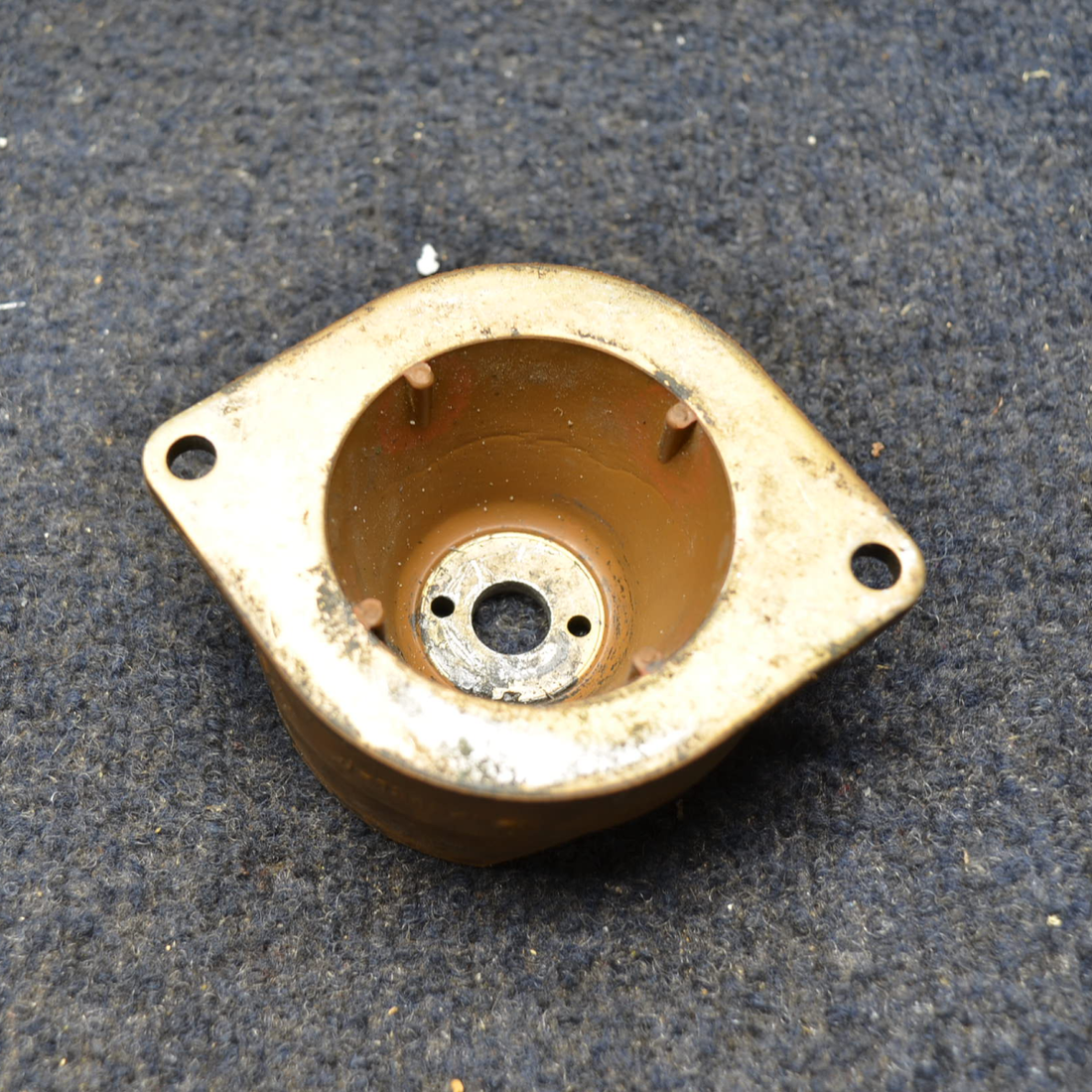 Used aircraft parts for sale, J-124540-1 Lord  [part_model] Cessna 210 LORD ENGINE SHOCK MOUNT PRICE PER EACH