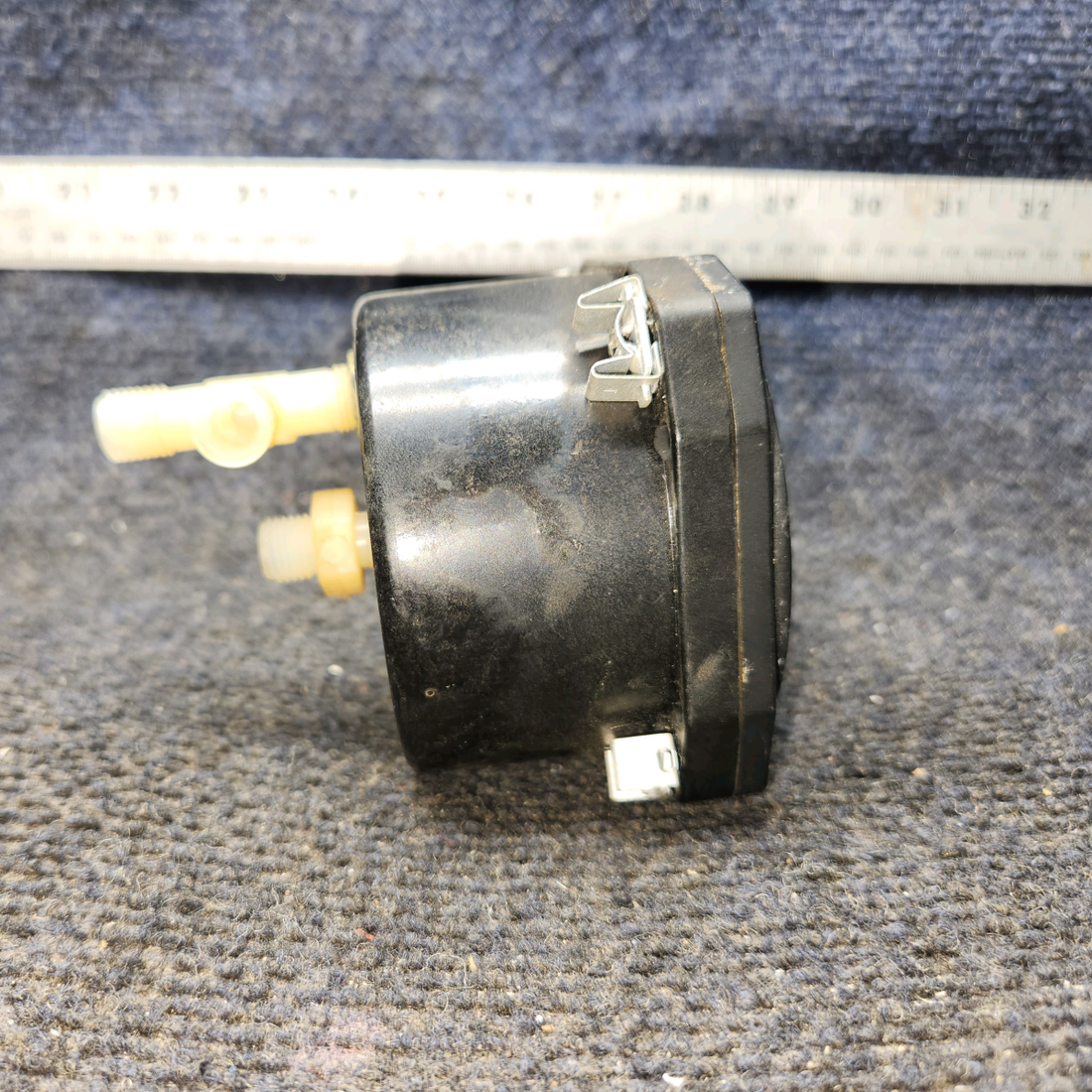 Used aircraft parts for sale, S1470N9 Cessna 172F Airspeed Indicator