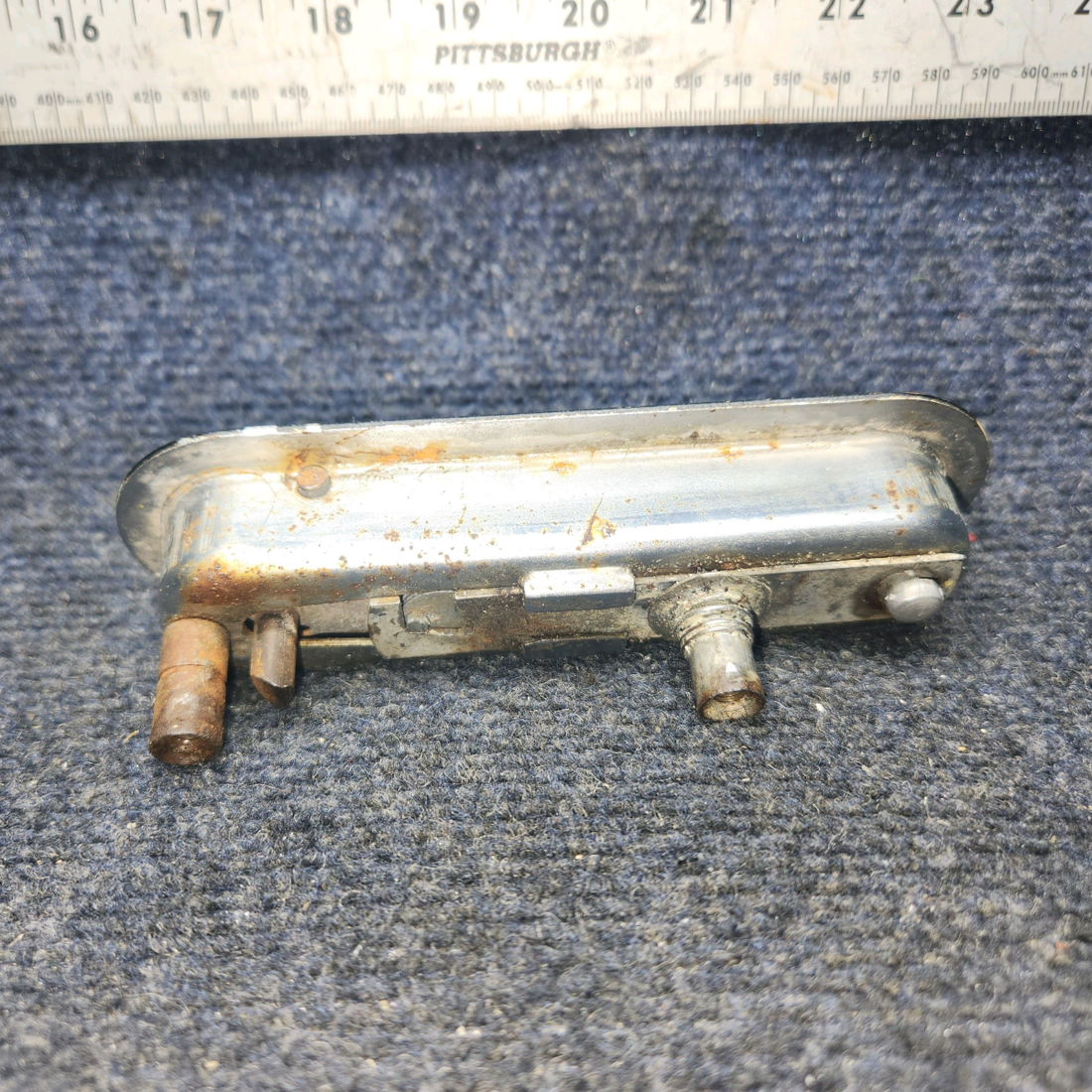 Used aircraft parts for sale, 1040BCH Beechcraft A24R Richard Decker Co Cabin Door Latch