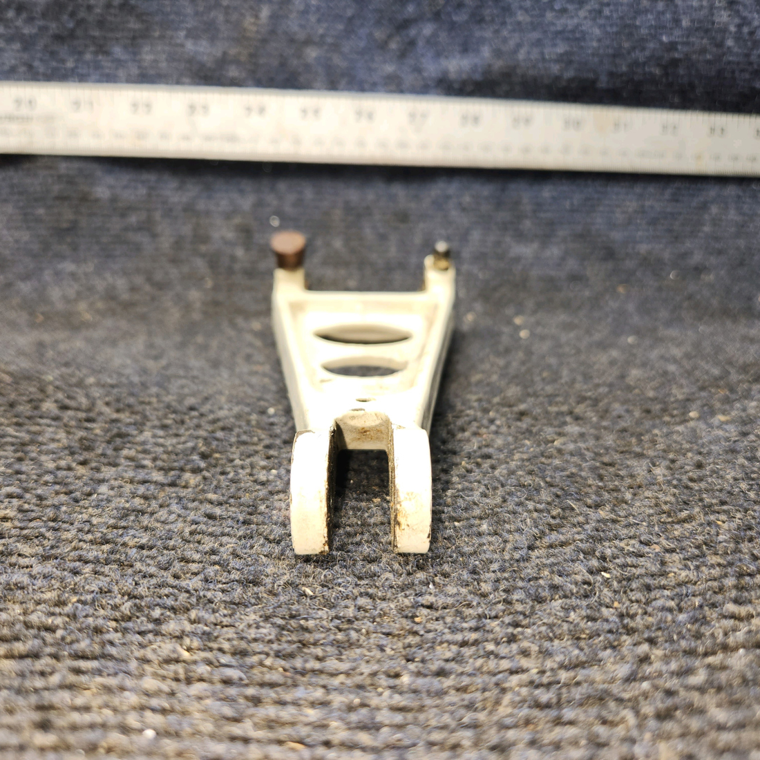 Used aircraft parts for sale, 45-815015-6 BEECHCRAFT F35 Main Gear Torque Link Lower