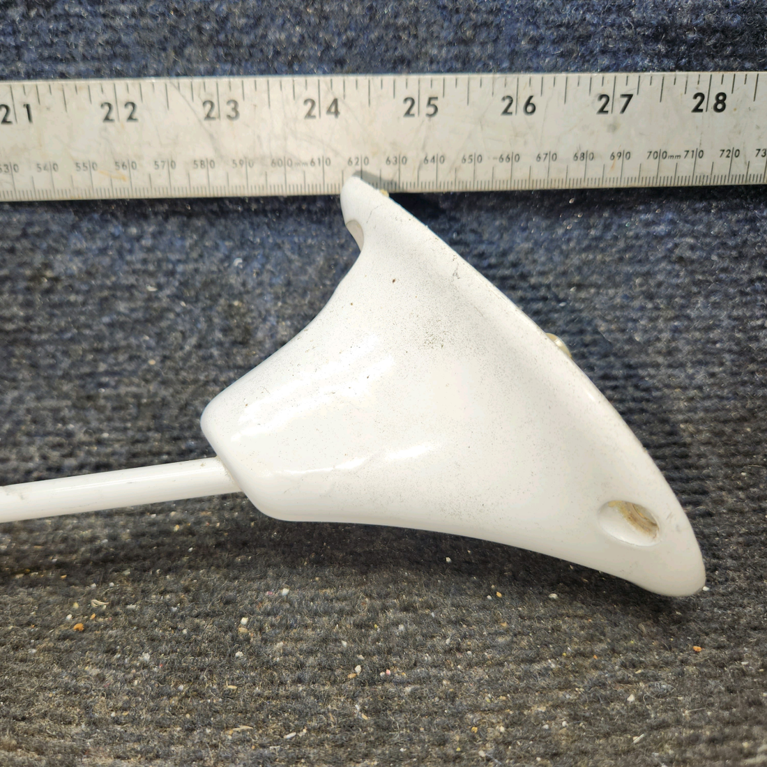 Used aircraft parts for sale, DM Q 18-1/A Dorne and Margolin cessna 150G Antenna