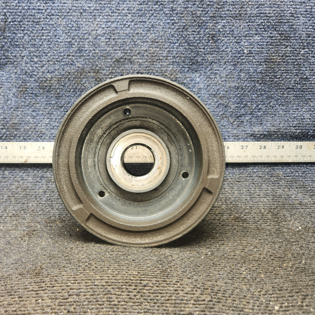Used aircraft parts for sale, 162-27 Cleveland cessna 150G Inner Wheel Half Assembly