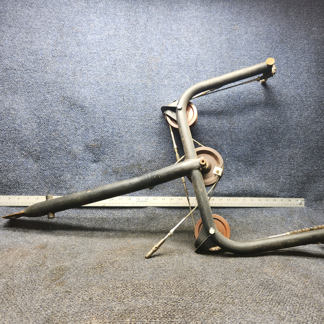 Used aircraft parts for sale, 0511782-16 Cessna 172F Weld Control “Y” Yoke