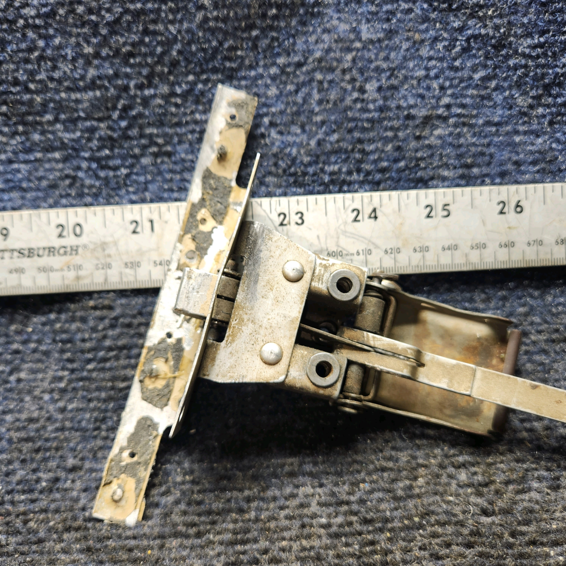 Used aircraft parts for sale, 0511112-17 Cessna 172 Cabin Door Latch Assembly "Has Repair"