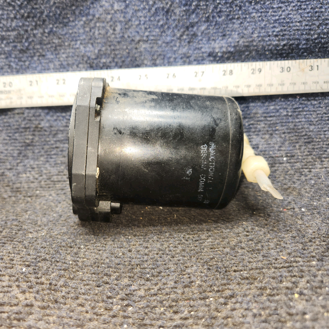 Used aircraft parts for sale, S1392N1 Cessna 182G Vertical Speed Indicator