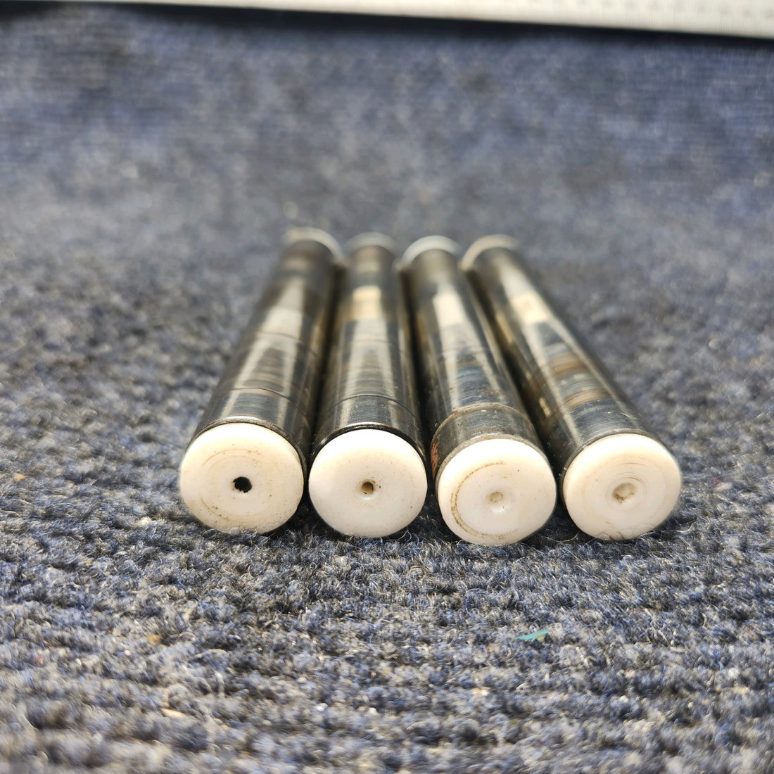 Used aircraft parts for sale, LW-13790 Lycoming O-320 Piper PA28-140 Rocker Valve Shaft with Button – Set of 4