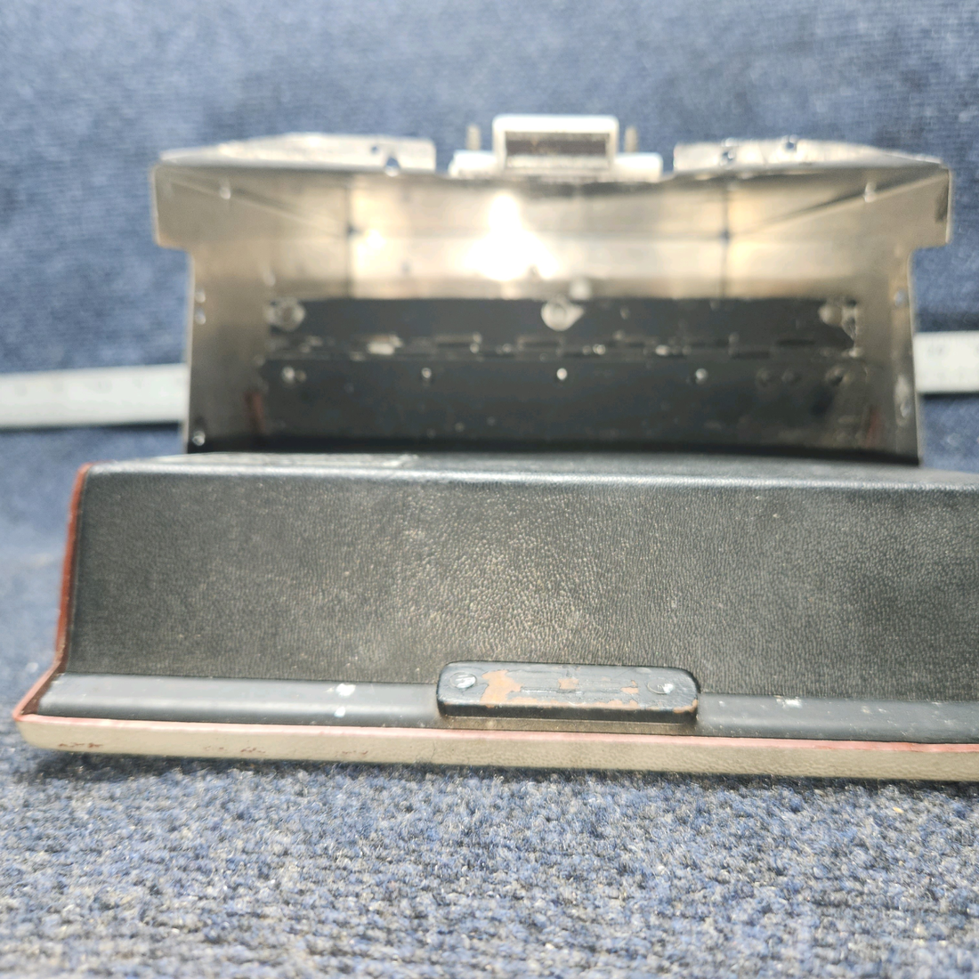 Used aircraft parts for sale, 0713778-7 Map Case With Door