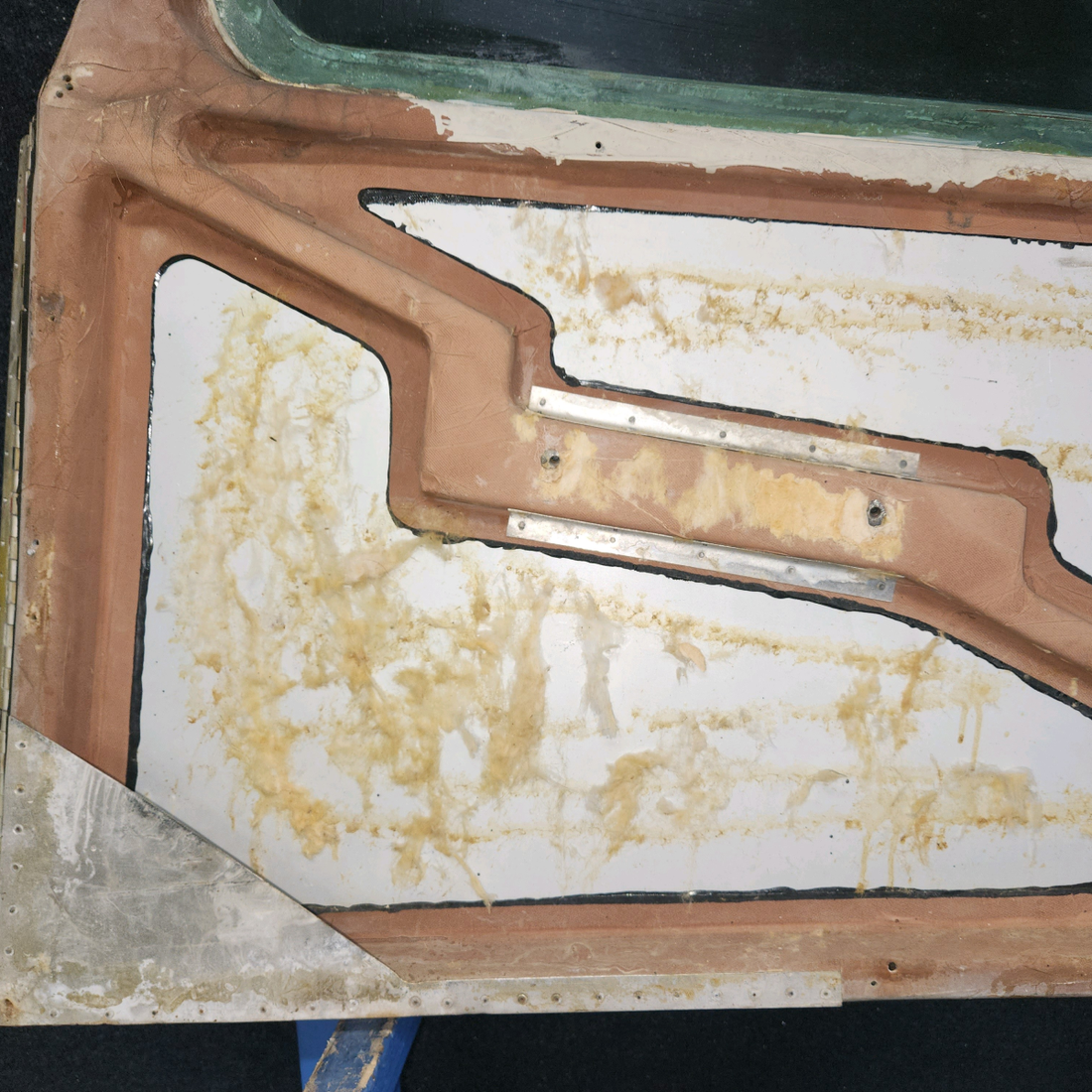 Used aircraft parts for sale, 169-420036-604 Beechcraft A24R RH Cabin Door W/ Hinge