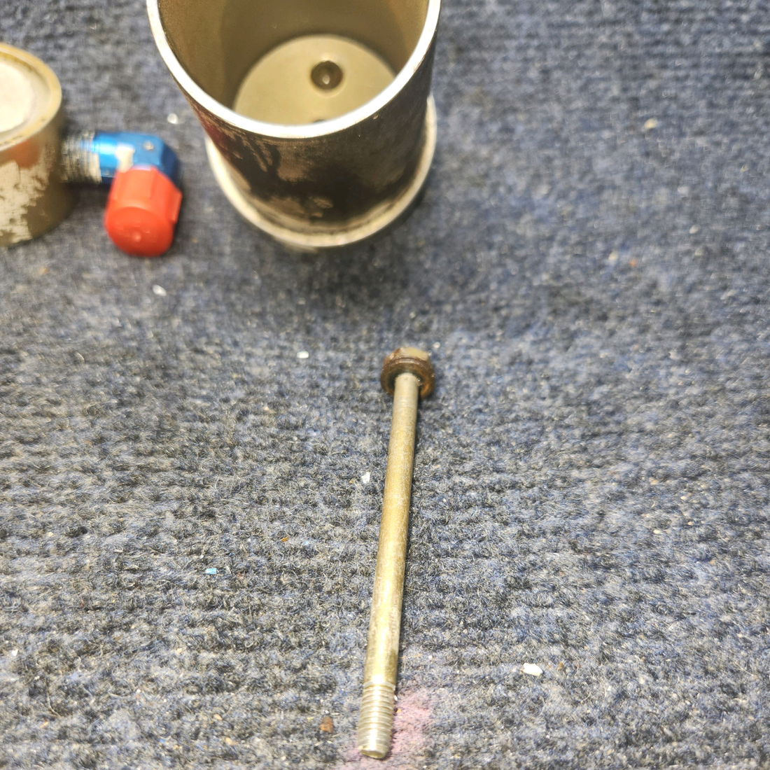 Used aircraft parts for sale, HE759-3 Beechcraft A23A Musketeer Custom III STRAINER GASCOLATOR