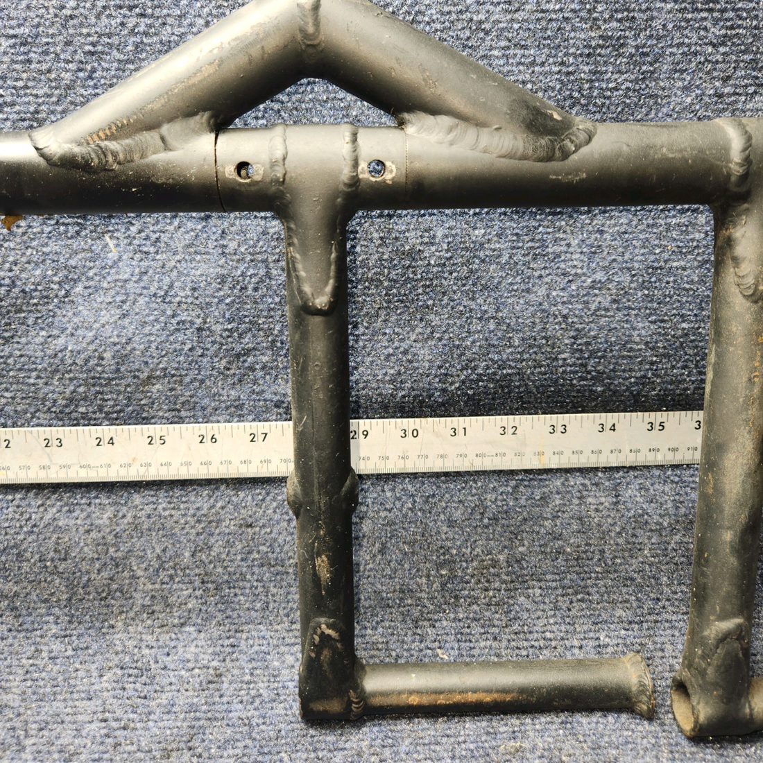 Used aircraft parts for sale, 22370-000 / 22048-000 PIPER PA-24-250 Rudder Pedal Bar w Pilot Pedals & Links