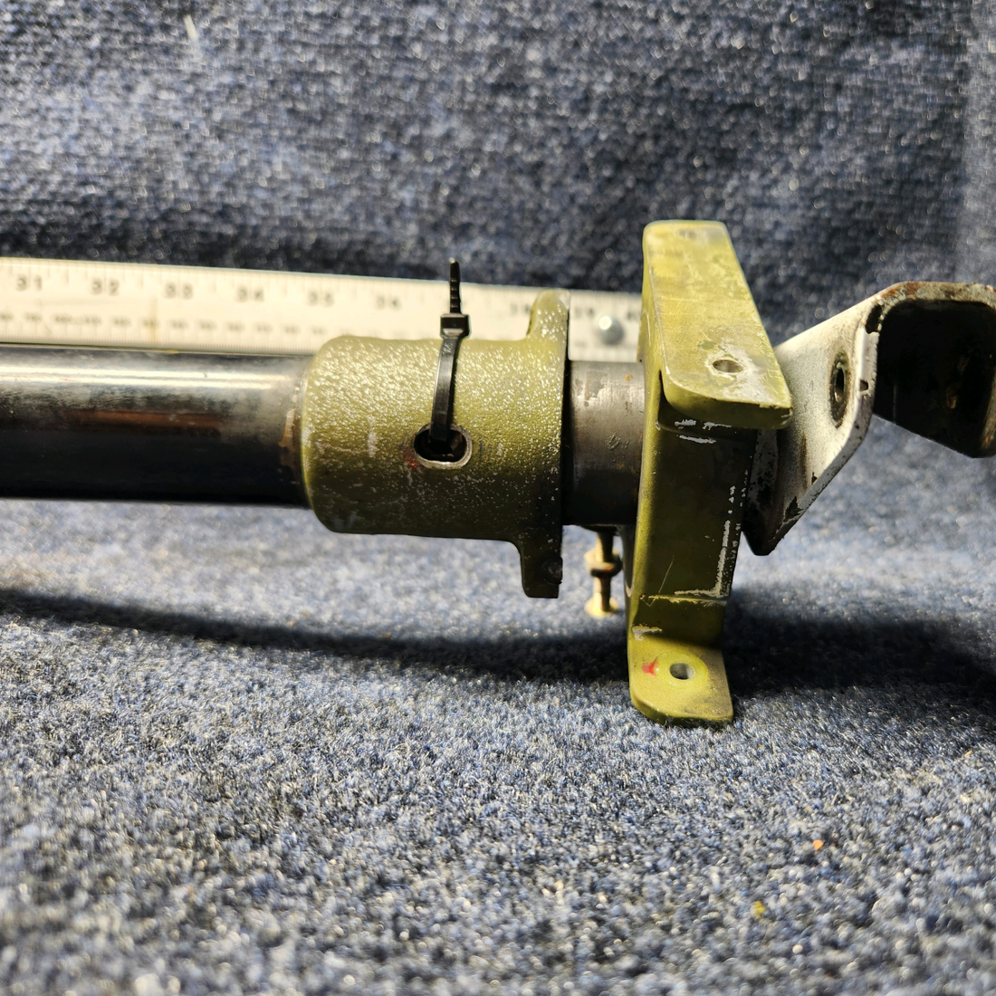 Used aircraft parts for sale, 62705-000 PIPER PA28-161 Warrior III FLAP TORQUE TUBE WITH LH, RH FITTINGS AND TUBE ENDS