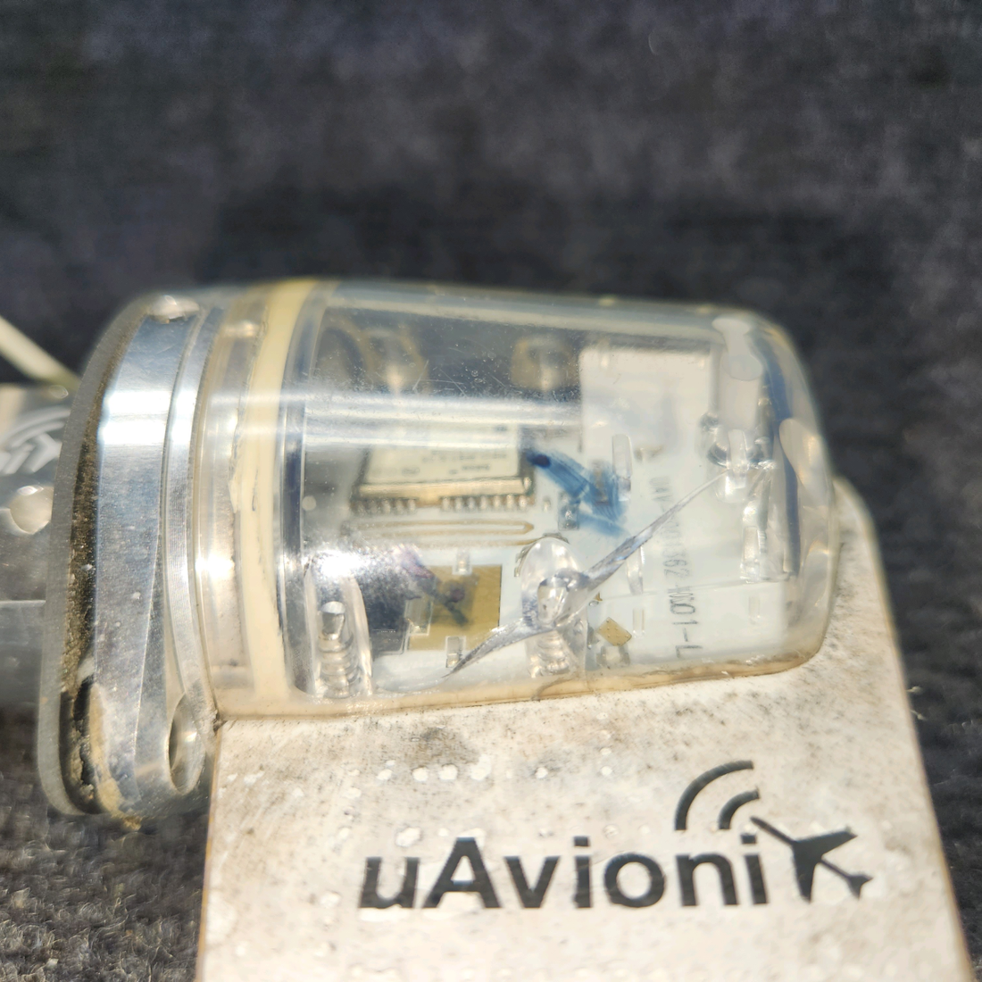 Used aircraft parts for sale, UAV-1002183-001 UAvionix Cessna 172 LED ADS-B Out Tailcone Light Assembly