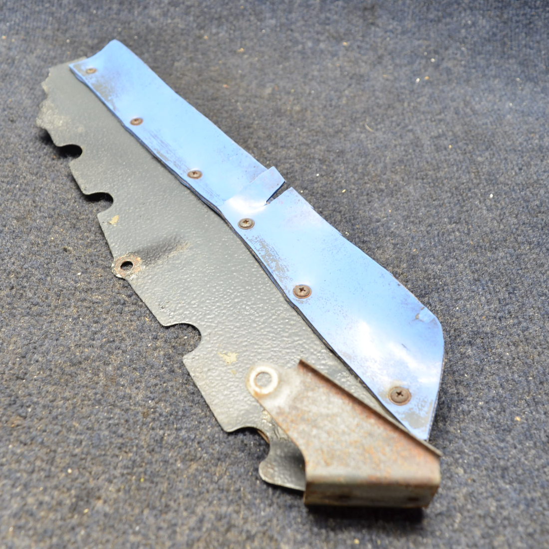 Used aircraft parts for sale, 2455029-1 Cessna 172RG CENTER BAFFLE ASSY
