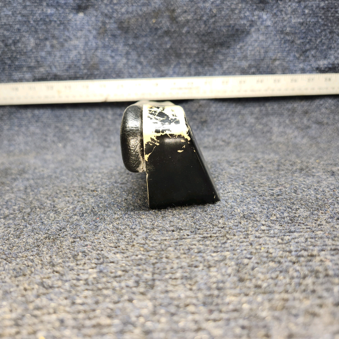 Used aircraft parts for sale, 1414082-20 CESSNA 172K ARMREST ASSEMBLY RH OR LH