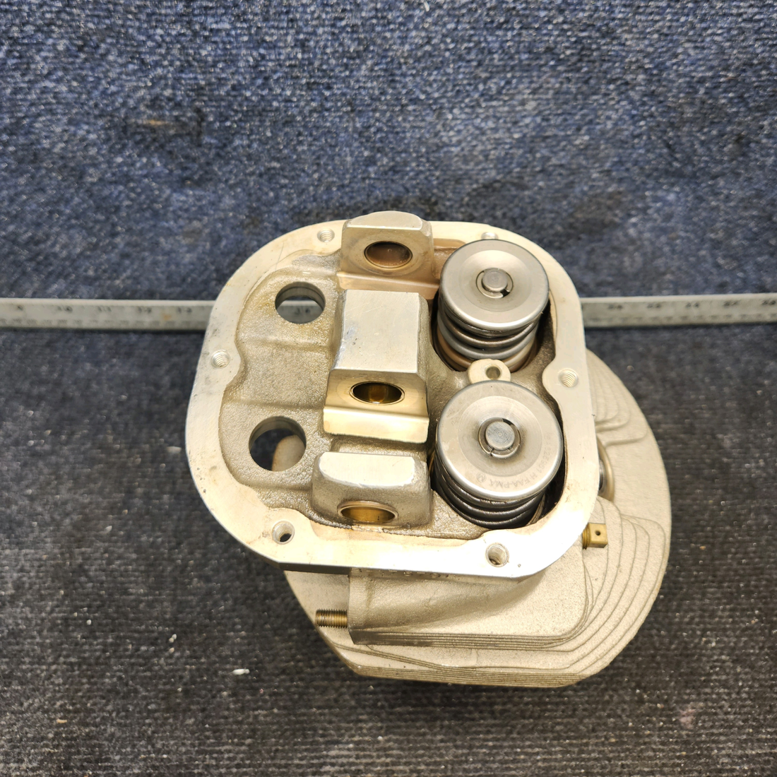Used aircraft parts for sale, SA10200-A1 Superior O-300 Cessna 172 Cylinder with Valves and Springs