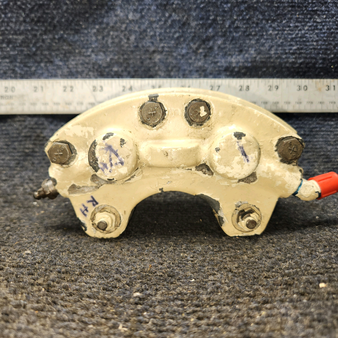 Used aircraft parts for sale, 36-8001-9 Cleveland BEECHCRAFT F35 30-54 Bake Caliper Assembly