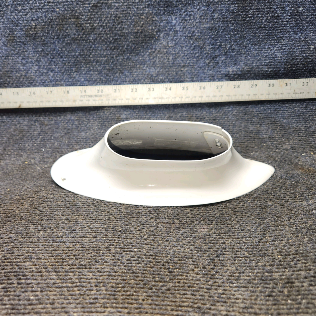 Used aircraft parts for sale, K0522150-4 K2U Cessna 172 E Split Strut Fairing – Lower, RH