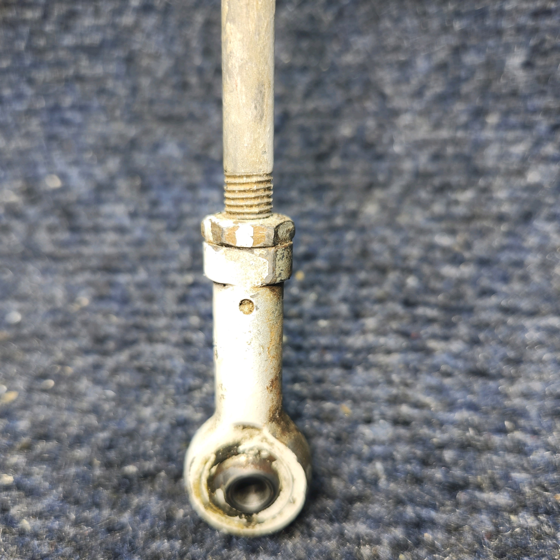 Used aircraft parts for sale, 0523537-2 Cessna C-150J Flap Push-Pull Rod