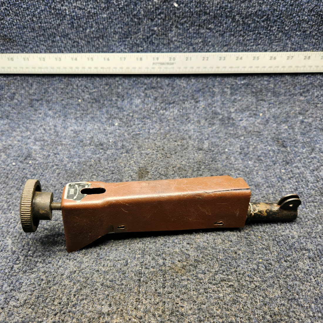 Used aircraft parts for sale, 62829-003 PIPER PA28-140 RUDDER TRIM SHAFT ASSY