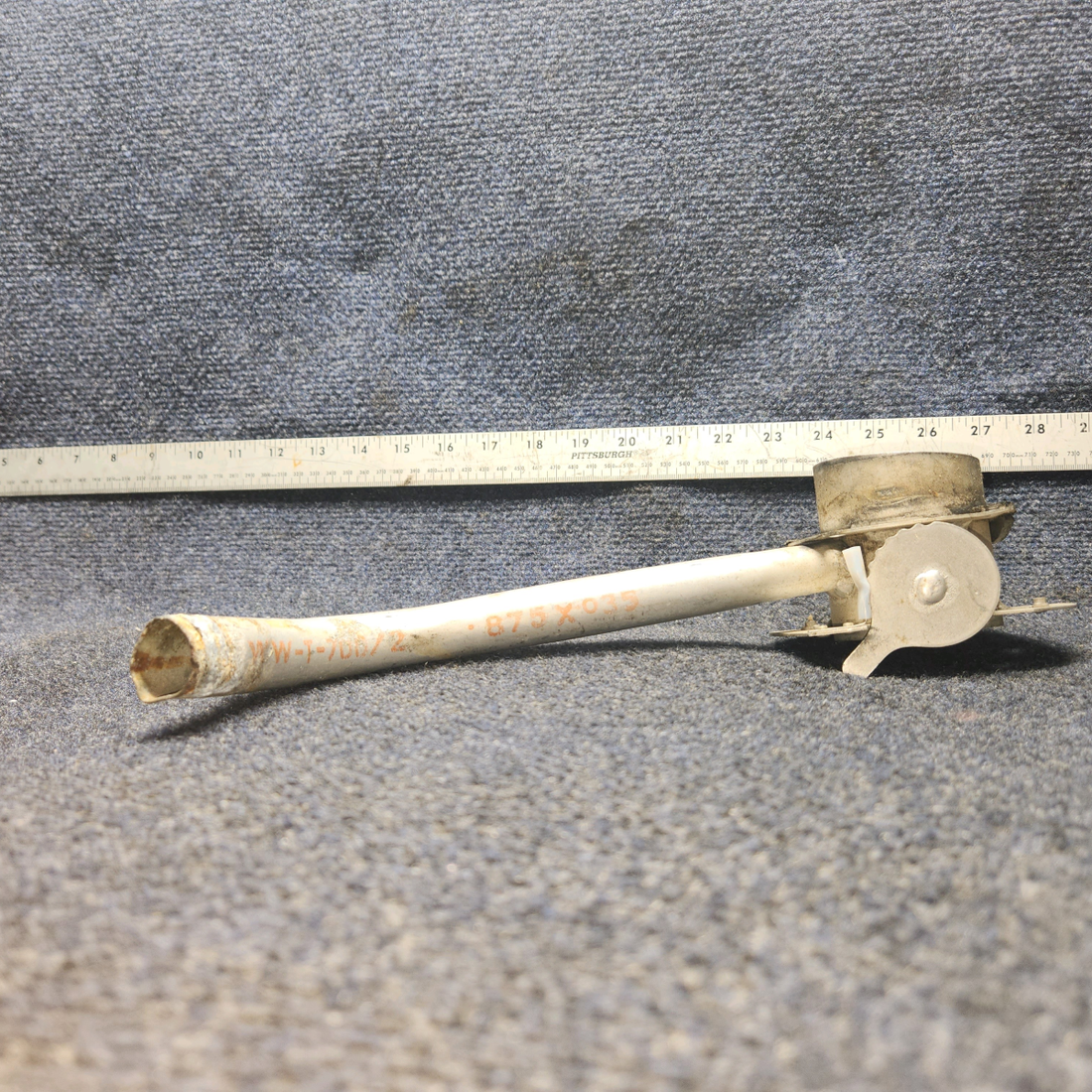 Used aircraft parts for sale, 68416-001 Piper PA28-140 Cabin Air Vent Valve Assy Forward RH