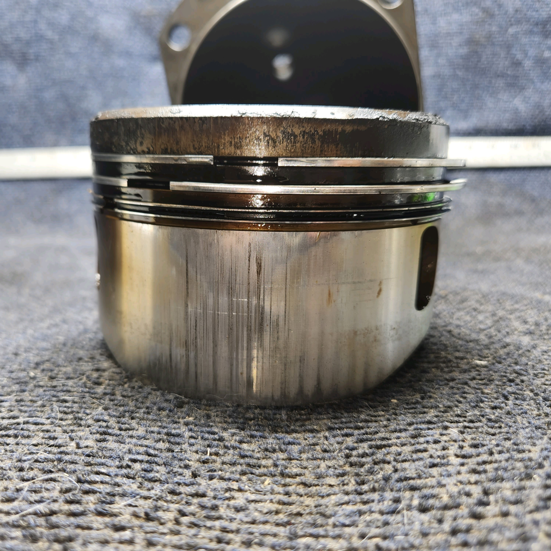Used aircraft parts for sale, LW-12416 Lycoming Piper PA-28-140 Cylinder