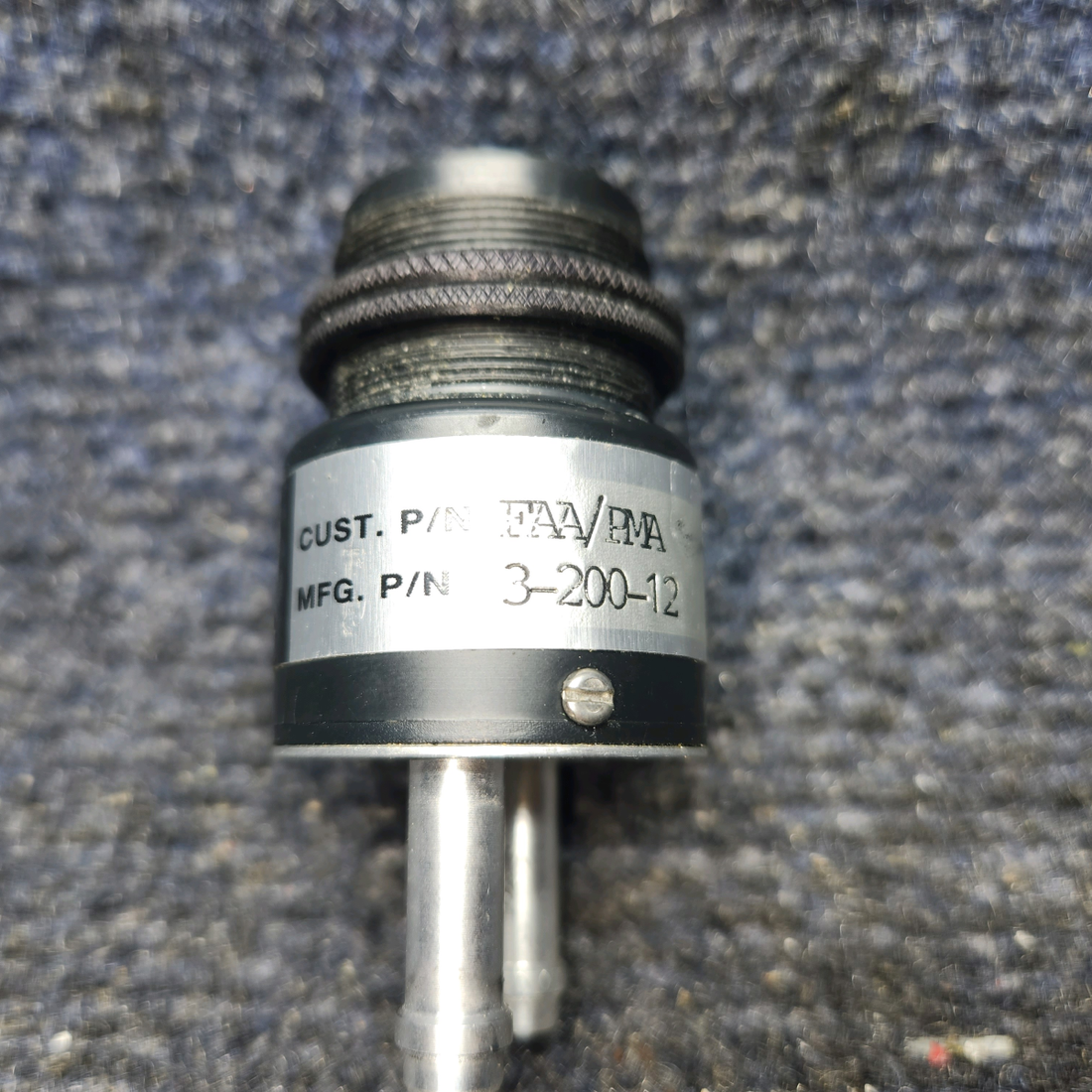 Used aircraft parts for sale, 3-200-12 PIPER PA-24-250 UMA Cessna Suction Gauge