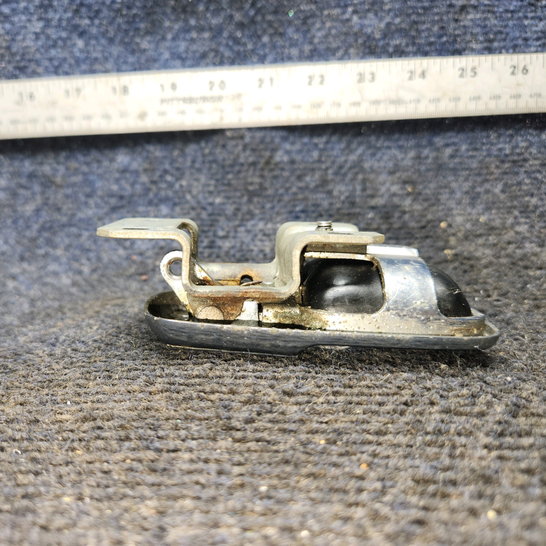 Used aircraft parts for sale, 459-441 Piper Pa-28 Cabin Door Handle Escutheon Assembly