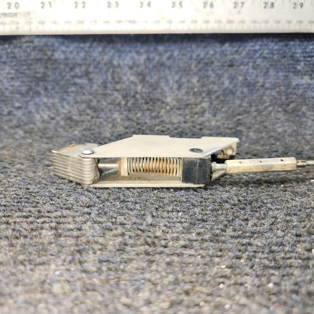 Used aircraft parts for sale, 169-420036-93 Beechcraft C23 SUNDOWNER Cabin door Latch Hook - LH