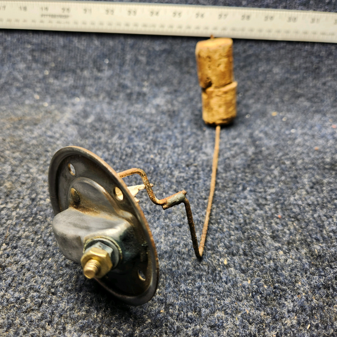 Used aircraft parts for sale, 35-921221-52 BEECHCRAFT F35 FUEL QUANTITY TRANSMITTER / FUEL SENDER. PRICE PER EACH