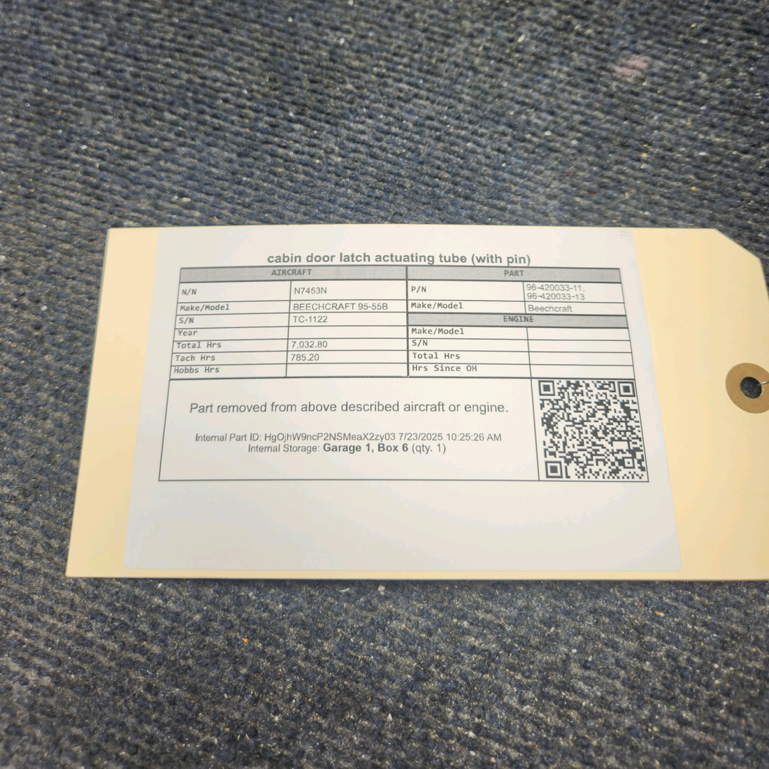 Used aircraft parts for sale, 96-420033-11 BEECHCRAFT 95-55B Cabin Door Latch Tube  w/ Pin