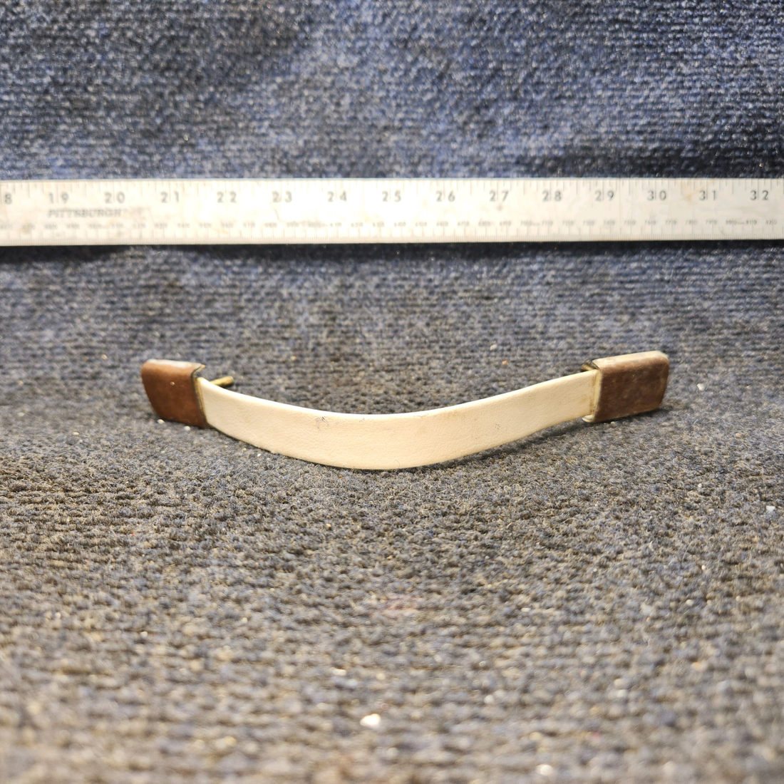 Used aircraft parts for sale, S1362-6 Cessna 172F Assist Strap Assembly