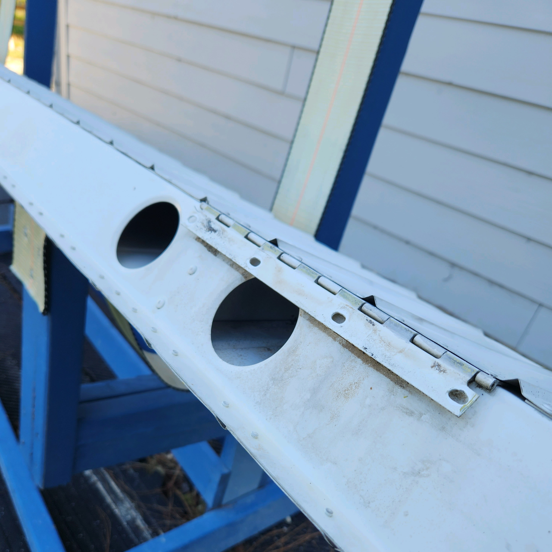 Used aircraft parts for sale, 0523800-1 CESSNA C172RG AILERON ASSEMBLY RH