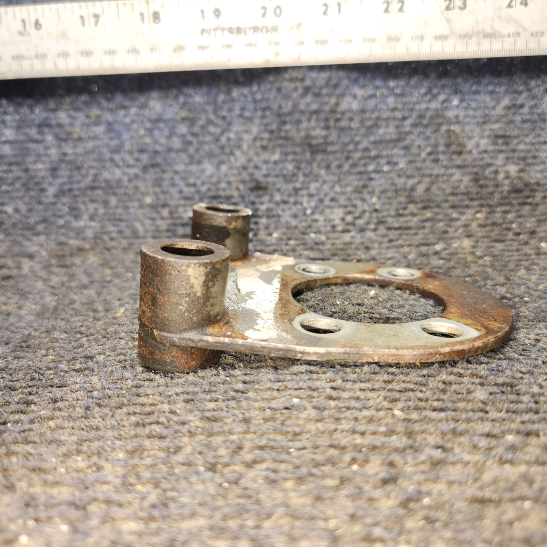 Used aircraft parts for sale, 75-37 cessna 150G Brake Torque Plate