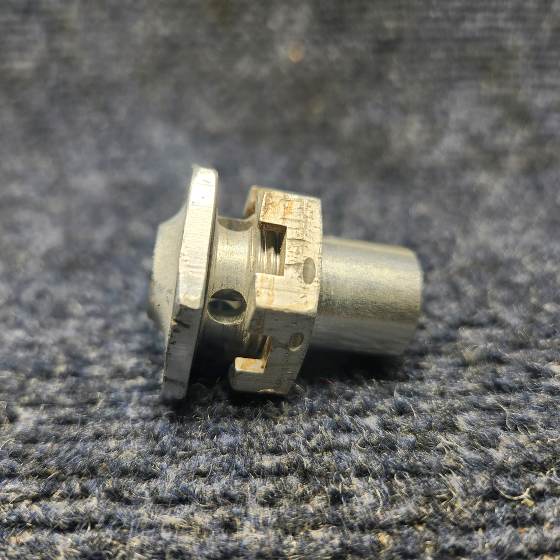 Used aircraft parts for sale, F75B Beechcraft A23A Musketeer Custom III SAF-AIR FUEL DRAIN VALVE