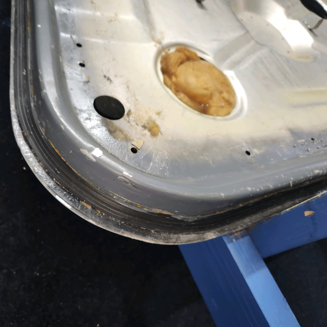 Used aircraft parts for sale, 0511460-2 Cessna 172E Cabin Door Assembly with Bubble Window - RH
