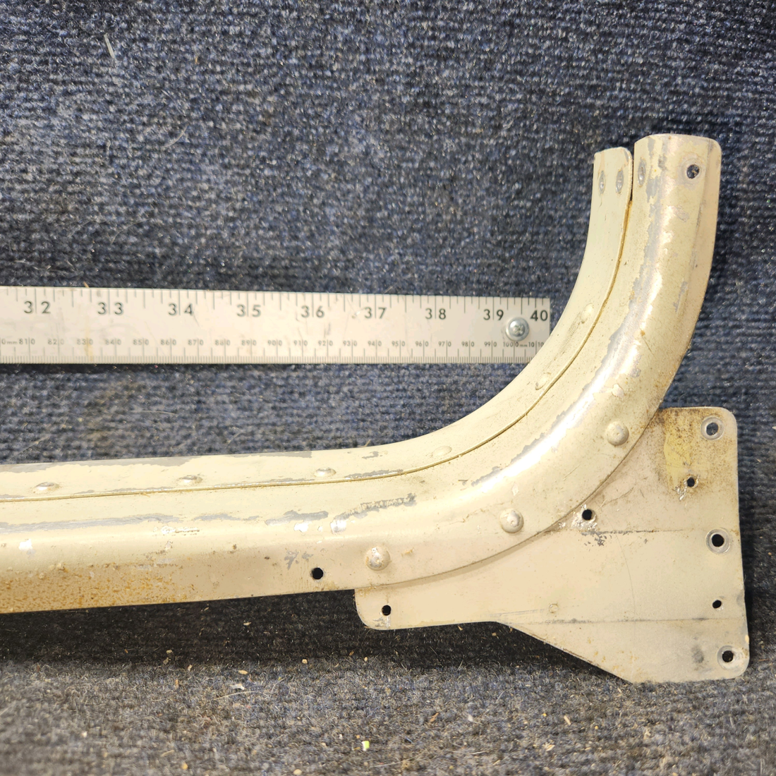 Used aircraft parts for sale, 0511000-6, 0511000-22 Cessna 172E Cessna Frame In and outboard LH